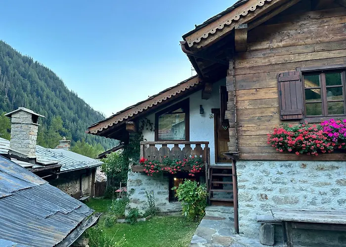 Meyen - Val Ferret Holiday home Courmayeur